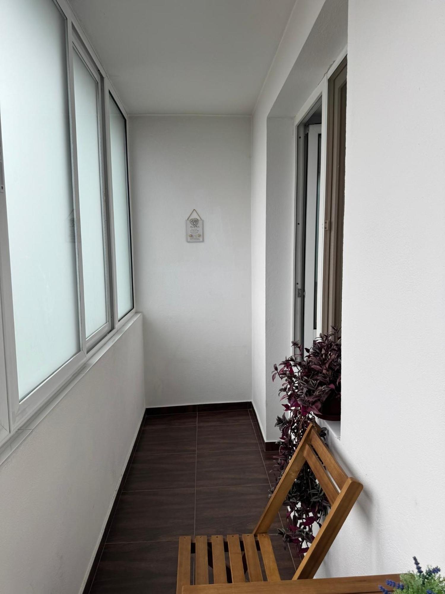 Apartament Central Рымнику-Вылча Экстерьер фото